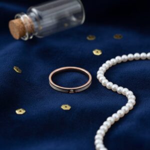 Micro-Inlaid White Mother-Of-Pearl Women's Ring - Image 7