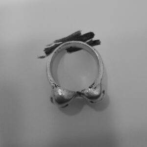Oxidized Twin Skulls Men's Ring - Image 3