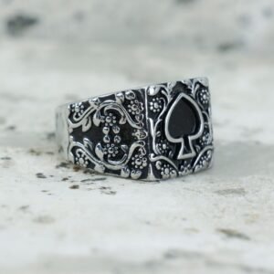 Oxidized Carved Flowers Spades Men's Ring - Image 5