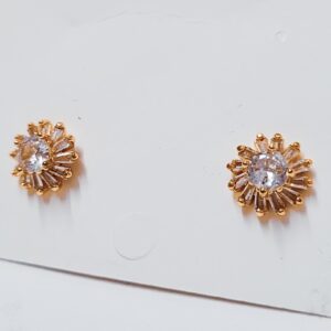 White Brass Studs Women's Earrings - Image 5