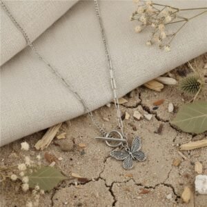 Oxidized Retro butterfly necklace - Image 4