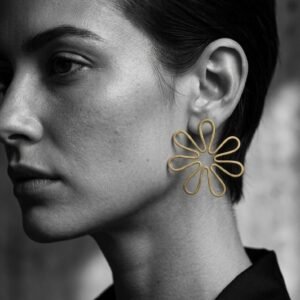 Handmade Geometric Flower Drop Women's Earrings - Image 1