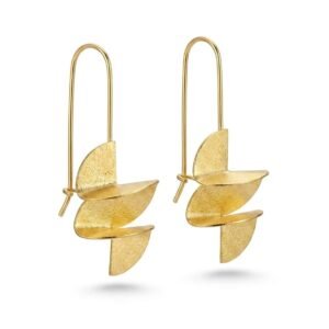 Handmade Brass Twist Women's Earring - Image 3
