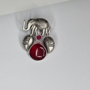 Vintage Style Oxidized Elephant Red Monalisa Stone Women's Earrings - Image 3