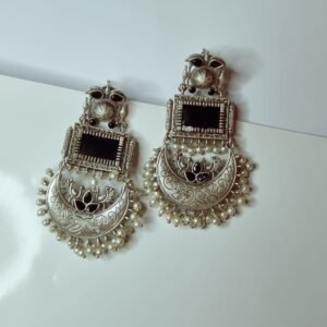 Oxidized Pearl Monalisa Black Stone Dangle Women's Earrings - Image 4