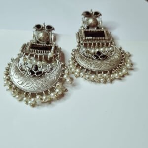 Oxidized Pearl Monalisa Black Stone Dangle Women's Earrings - Image 2