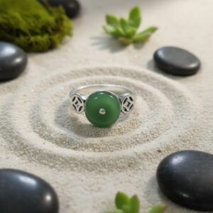 Verdant Orbit Jade Centerpiece Women's Ring - Image 5