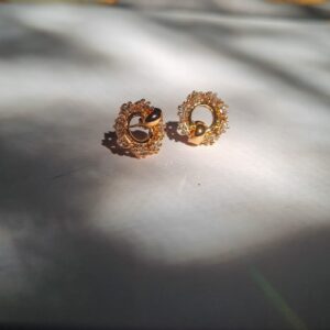 Luxe Halo Stud Women's Earrings - Image 3