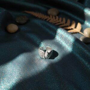 Oxidized Sterling Silver Bird-Wing Men's Ring - Image 6