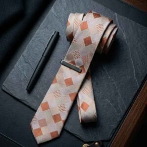Da Kasha Amber Chess Classic Necktie - Image 3